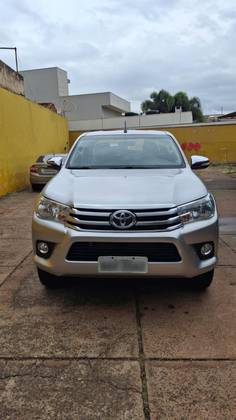 TOYOTA HILUX 2.8 SRV 4X4 CD 16V DIESEL 4P AUTOMÁTICO